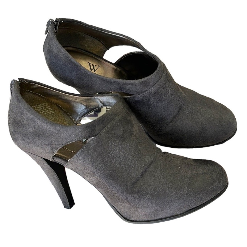 🩶🖤 Worthington Heeled Booties. #21